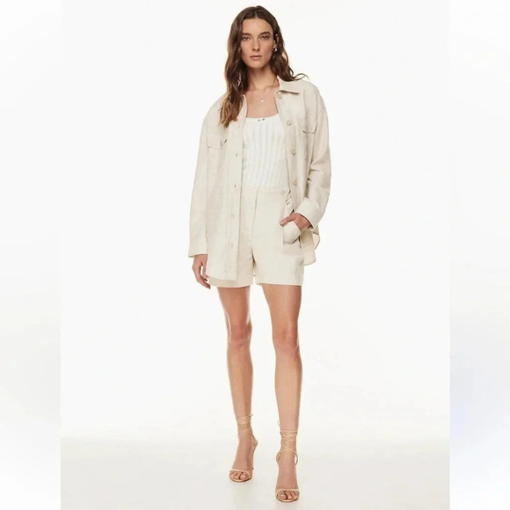Wilfred Highrise Linen Blend Bermuda Length Shorts
